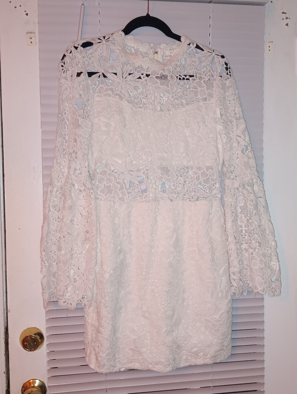 Endless Rose White Floral Lace Girls' Formal Dress